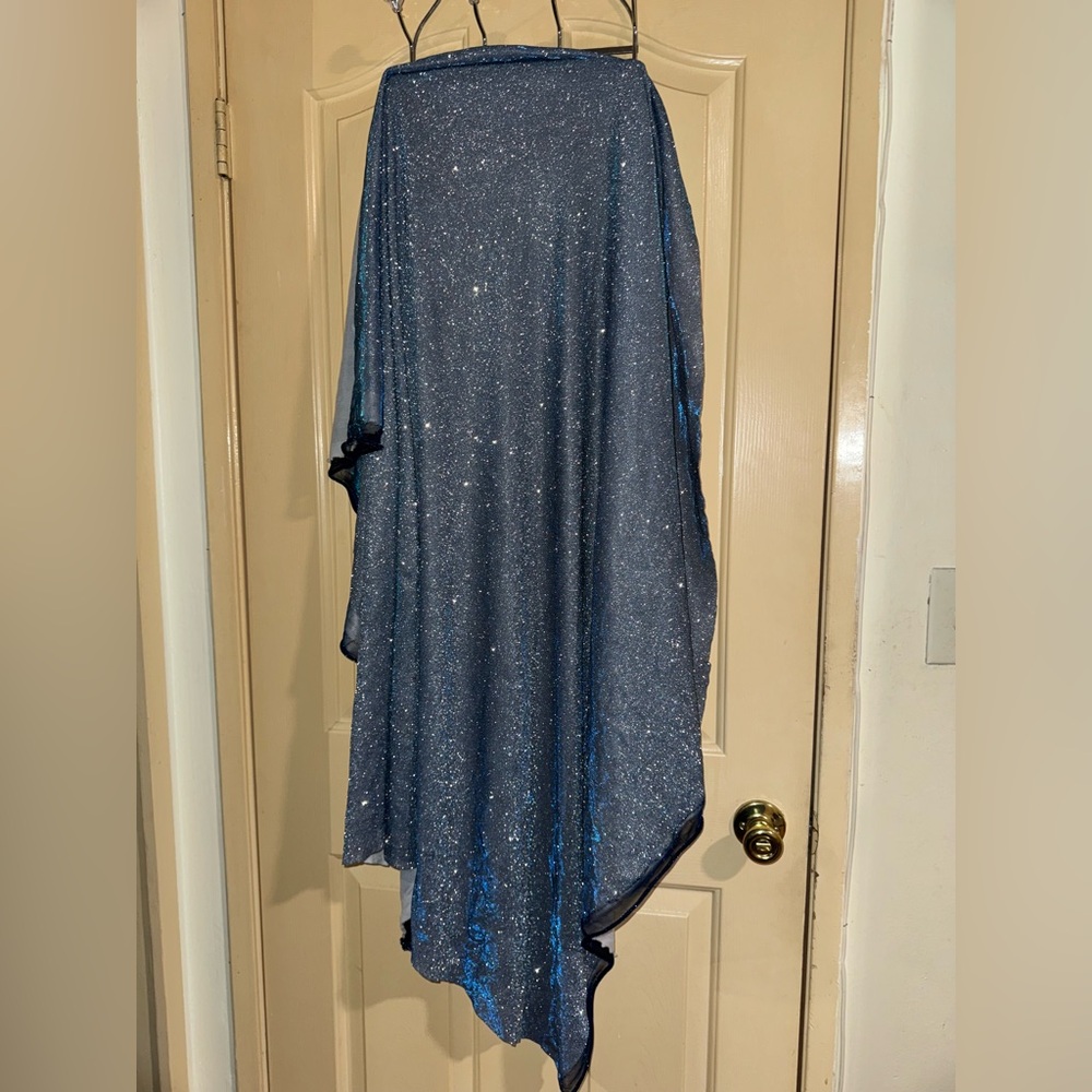 large blue sparkly fabric with cloth,inner lining never used brand new